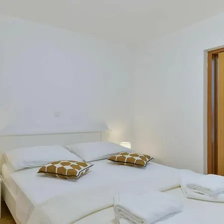 New With Pool And Roof Terrace * Zaton (Zadar)